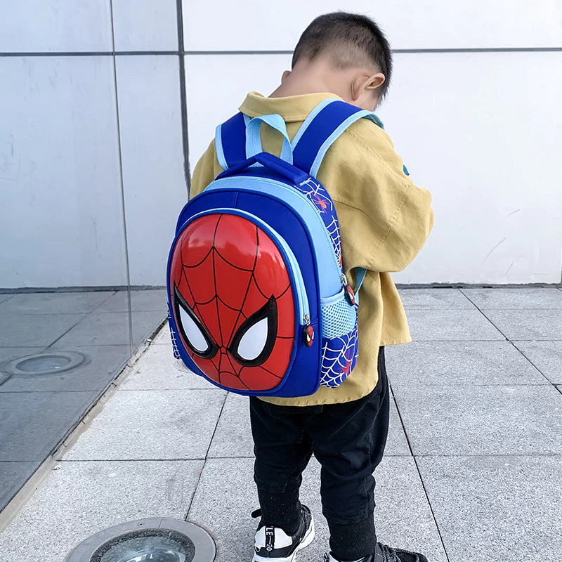 Mochila Infantil Spiderman: a Aventura começa aqui!